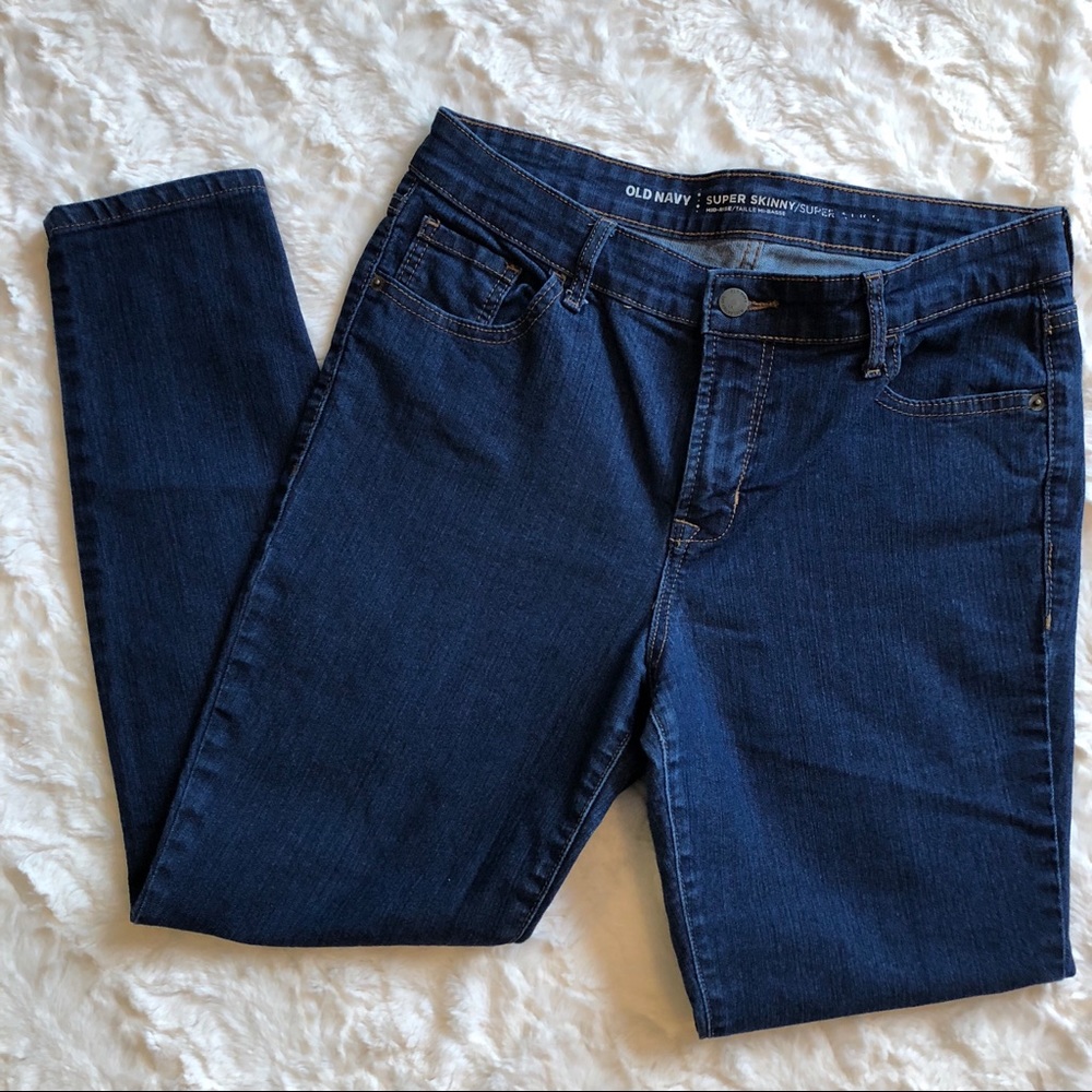 🌾Old Navy Super Skinny Jeans Sz 10